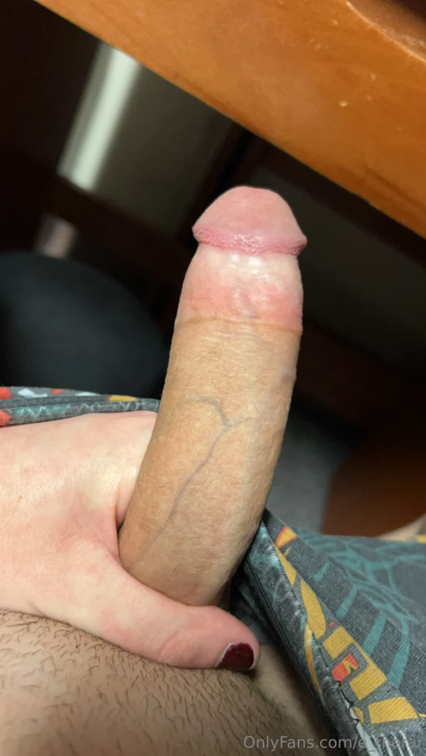 New vid coming tomorrow sorry for not posting in a minute but i hope 