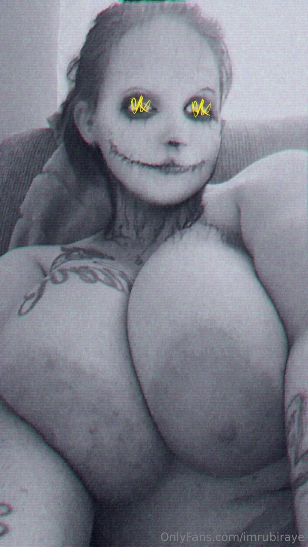 Something a bit spooky for y all 