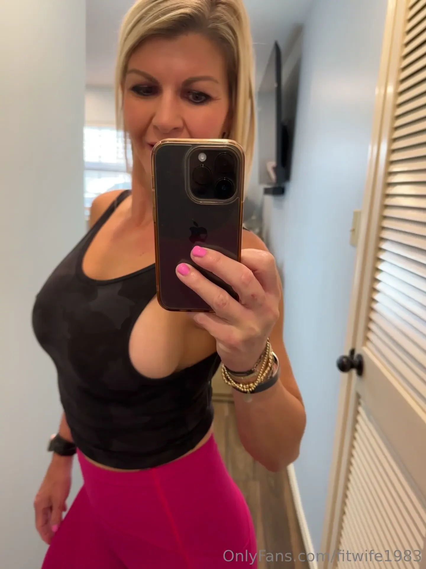 Big tits and some cute pink yoga pants that s my work outfit part 1 