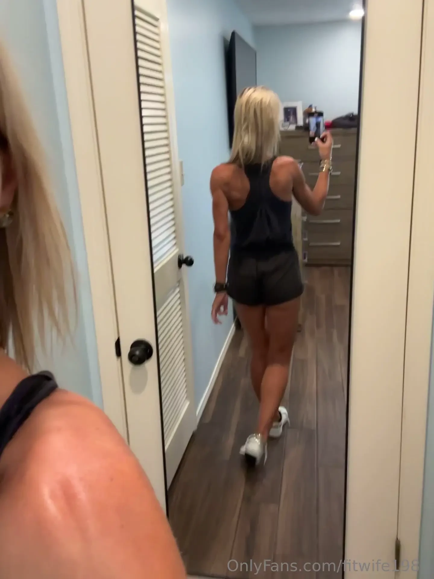 Milf monday fun pics part 1 