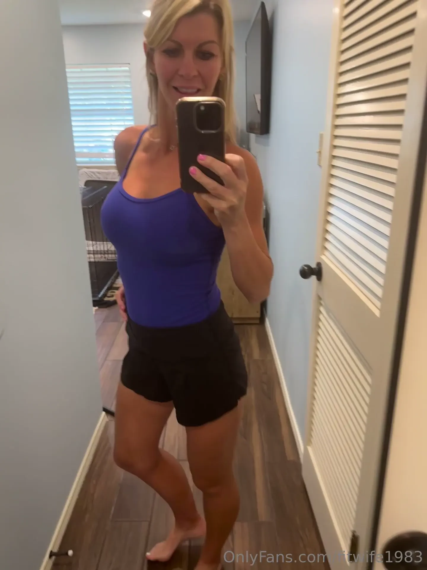 You saw me put them on now see me rub some juice on them part 2 