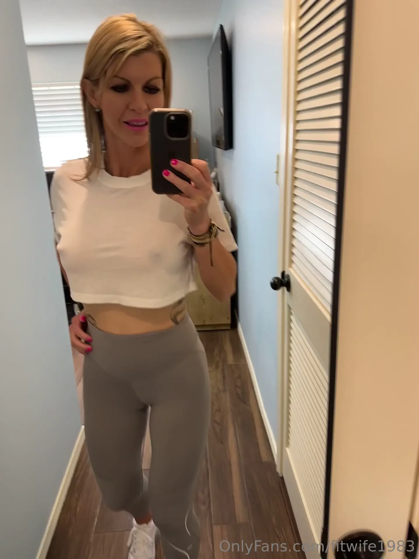 Wow what a day work up at 5am hit the gym them home to get ready for part 2 