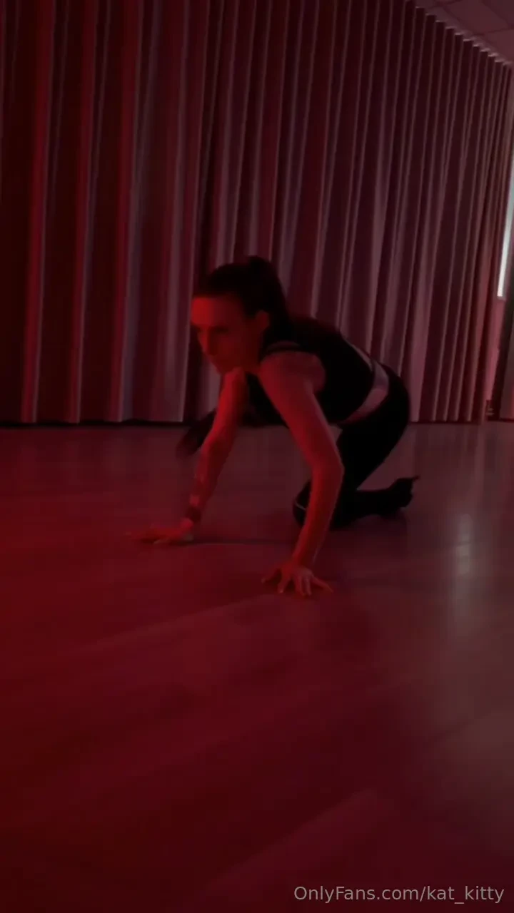 I feel free and flying when i dance 
