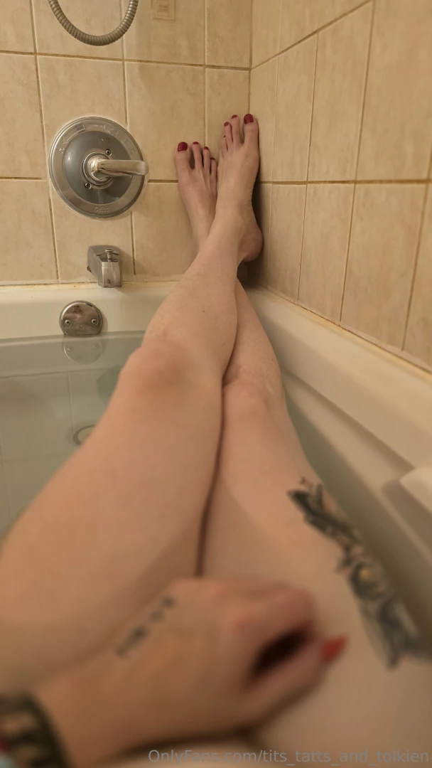I wish i had access to a bigger bathtub one of the downsides of being 