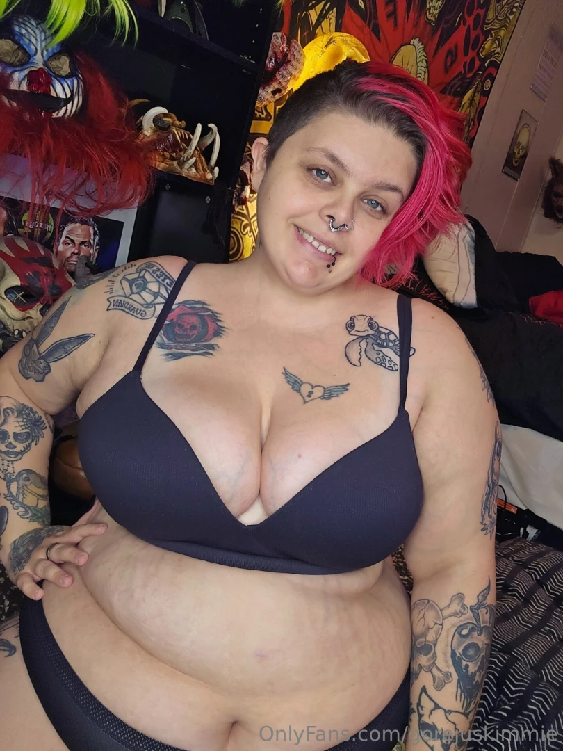 Big bellies and big everything 