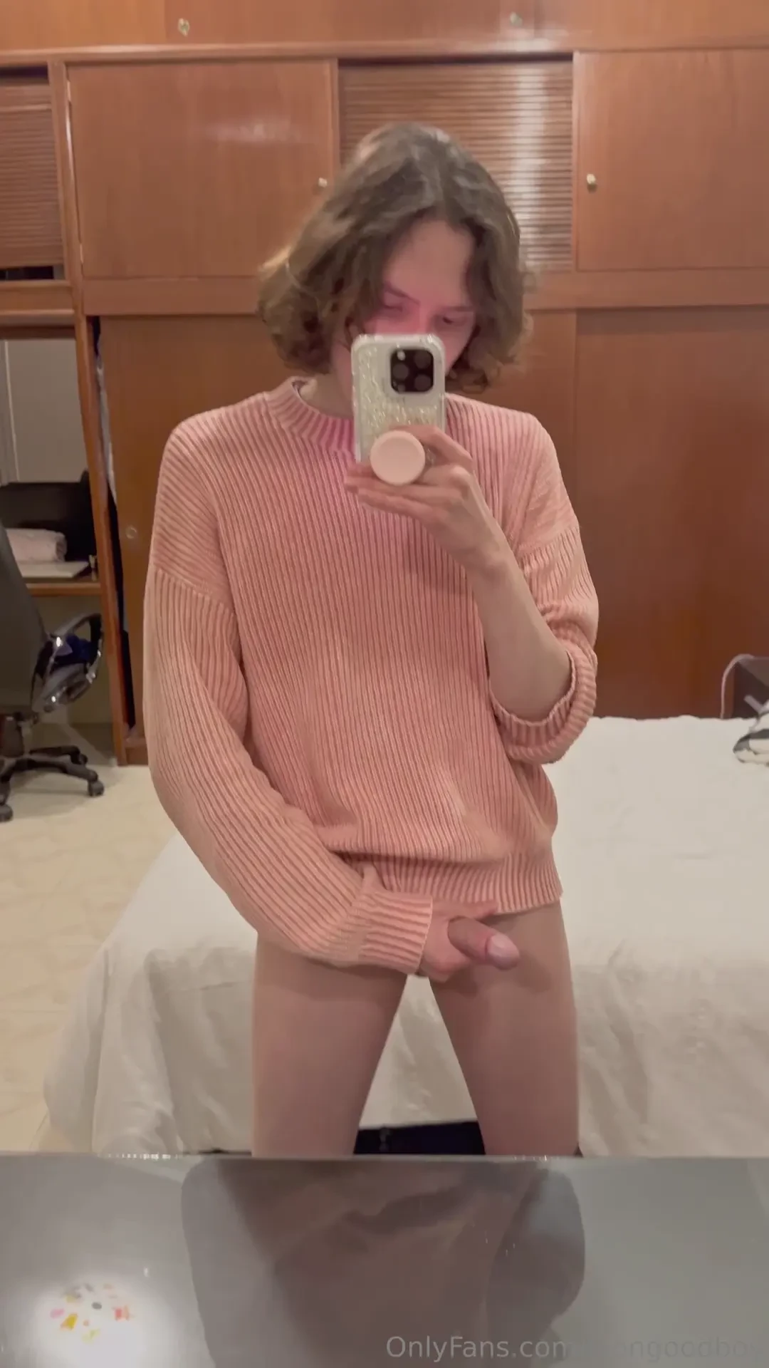 Just got home and realized i was so hungry for cum i decided to jerk 