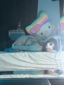 Wyd if u walk in my room amp im ready like this