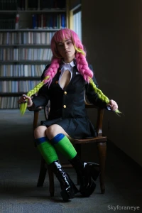 Mitsuri in the library pt 1 part 2