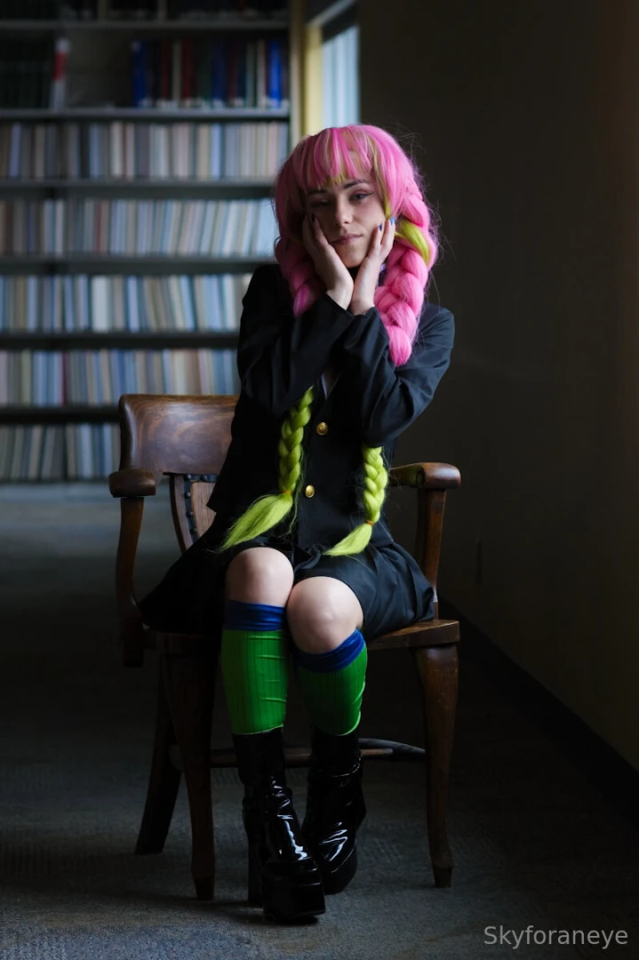 Mitsuri in the library pt 1 part 7 