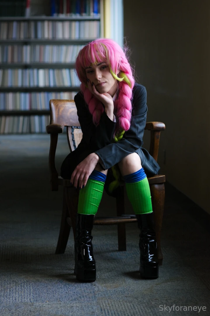 Mitsuri in the library pt 1 part 13 