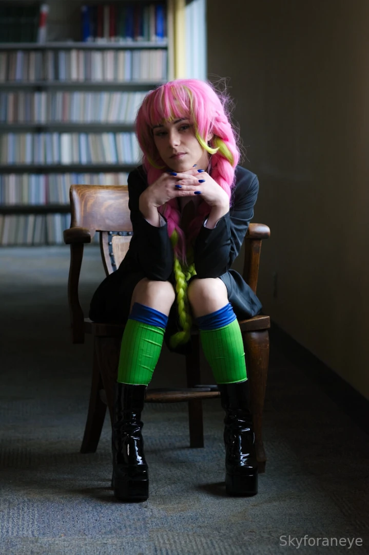 Mitsuri in the library pt 1 part 8 