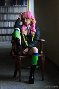 Mitsuri in the library pt 1 part 22