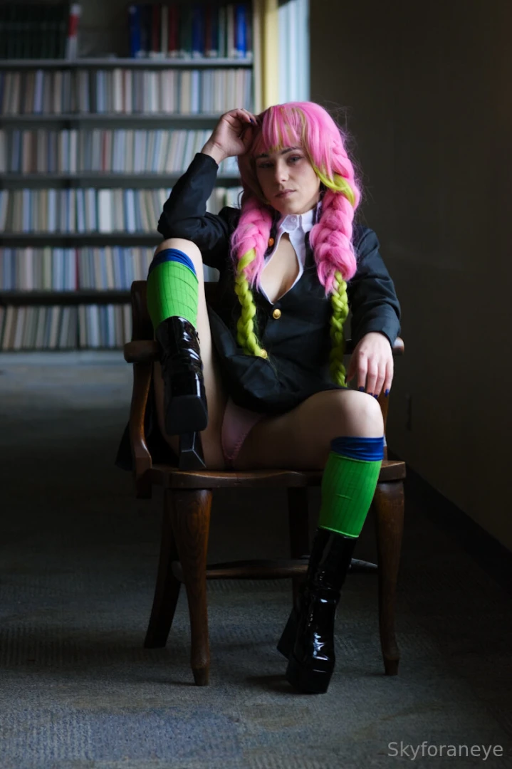 Mitsuri in the library pt 1 part 14 