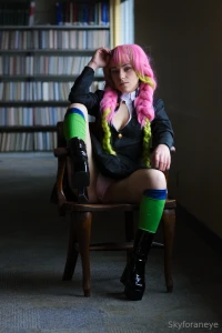 Mitsuri in the library pt 1 part 14