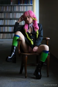 Mitsuri in the library pt 1 part 20