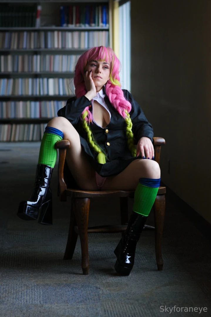 Mitsuri in the library pt 1 part 16 