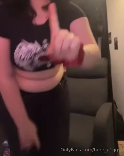Crop tops and low rise jeans are ment for each other part 4 