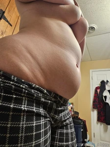 I m loving the 15 new pounds i m having a really fucking hard time