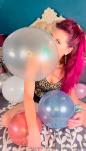 Guess whose birthday it was more pics and a clip for my vip