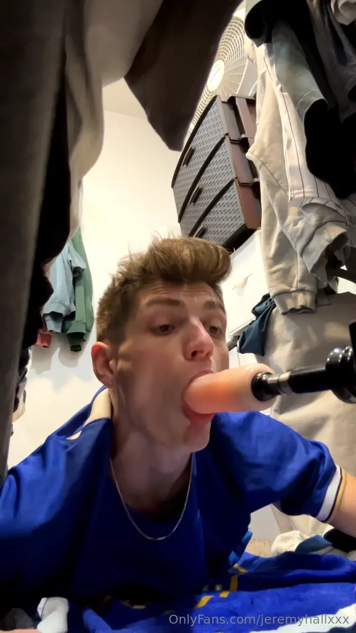 Chelsea fc sub boi gets throat fucked by big dildo fuck machine 