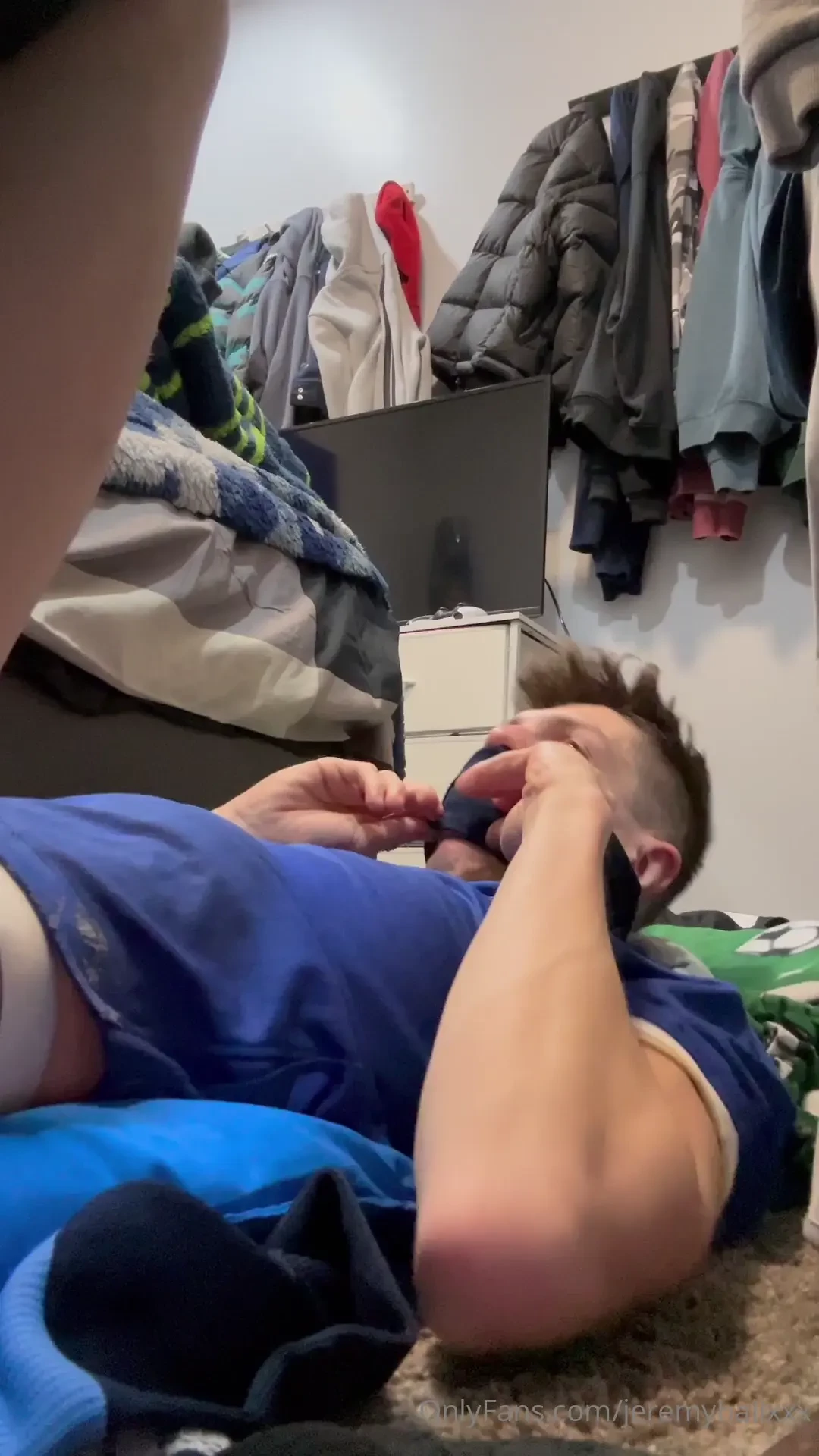 Chelsea football sub boi pounded by fuck machine part 1 