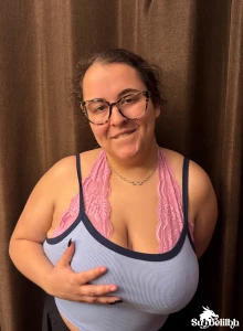 Apparently 40 pictures is the limit per post enjoy my big teasing pic part 11