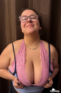 Apparently 40 pictures is the limit per post enjoy my big teasing pic part 5