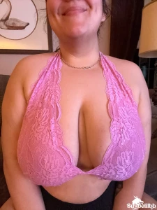 Apparently 40 pictures is the limit per post enjoy my big teasing pic part 7