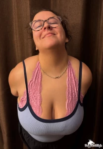 Apparently 40 pictures is the limit per post enjoy my big teasing pic part 4