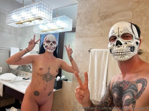 Behind the scenes from the halloween video with peakysneaks