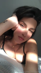 Imagina despertar de una siesta y tenerme as