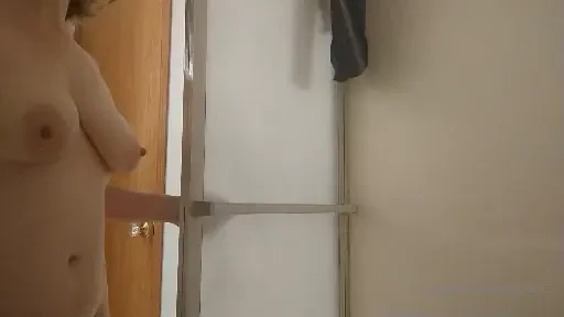 A shower video the lighting is actually really good in there 