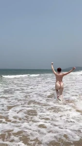 I think i should start living on beaches full time