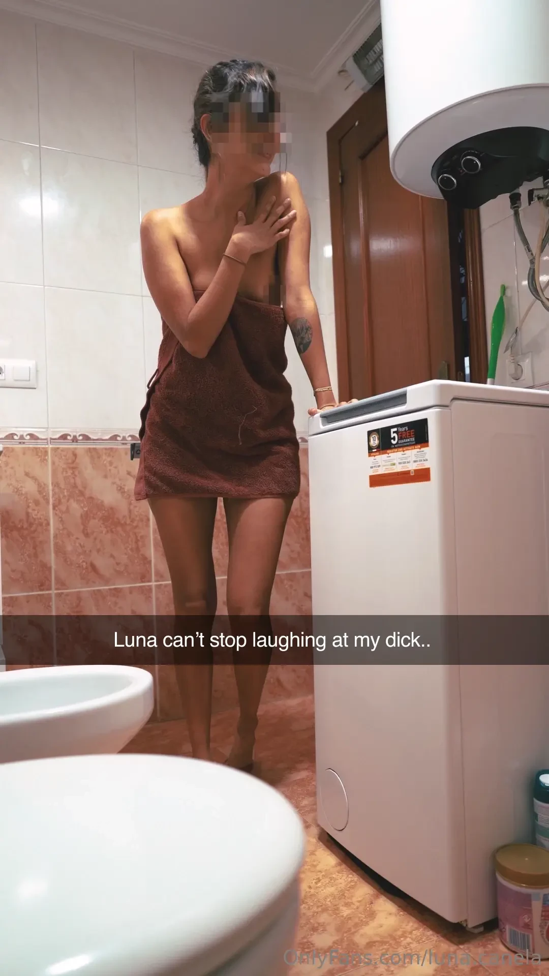 Omg this was the most awkward thing ever so my roommate was taking a 