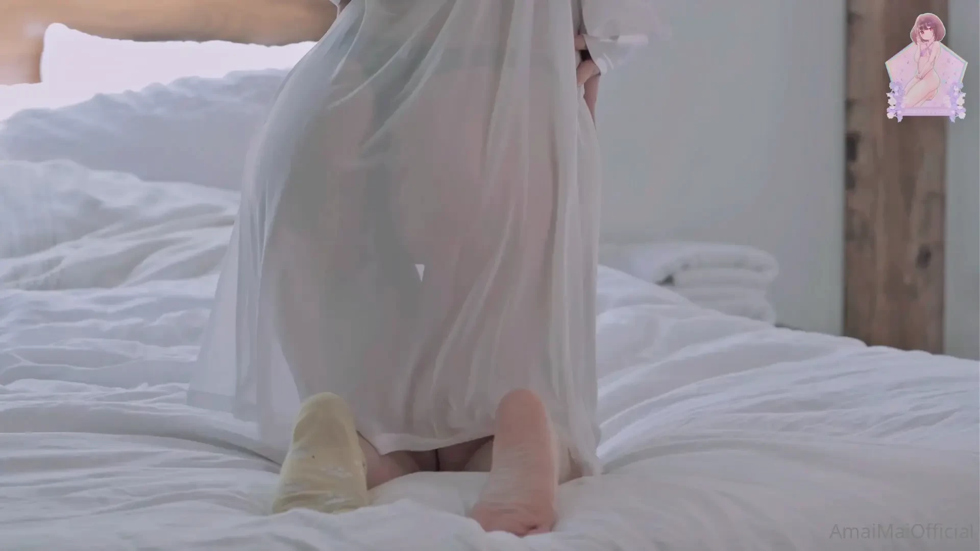 So i have a secret i made my first ever light play masturbating video 