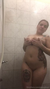 Quieren ducharse conmigo