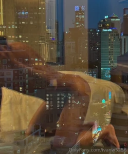 You want see night view or me