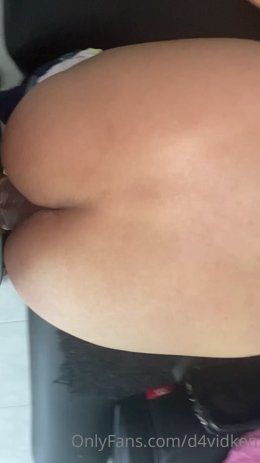 Good ass honey i love sex hard cummm 