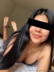 Too good for you losers leave your tribute for my pretty soles