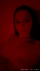 Im abit lonely come play with me