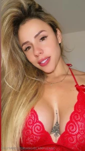 Me gusta agresivo pero entra suavemente mi amor quiero que mis gemidos