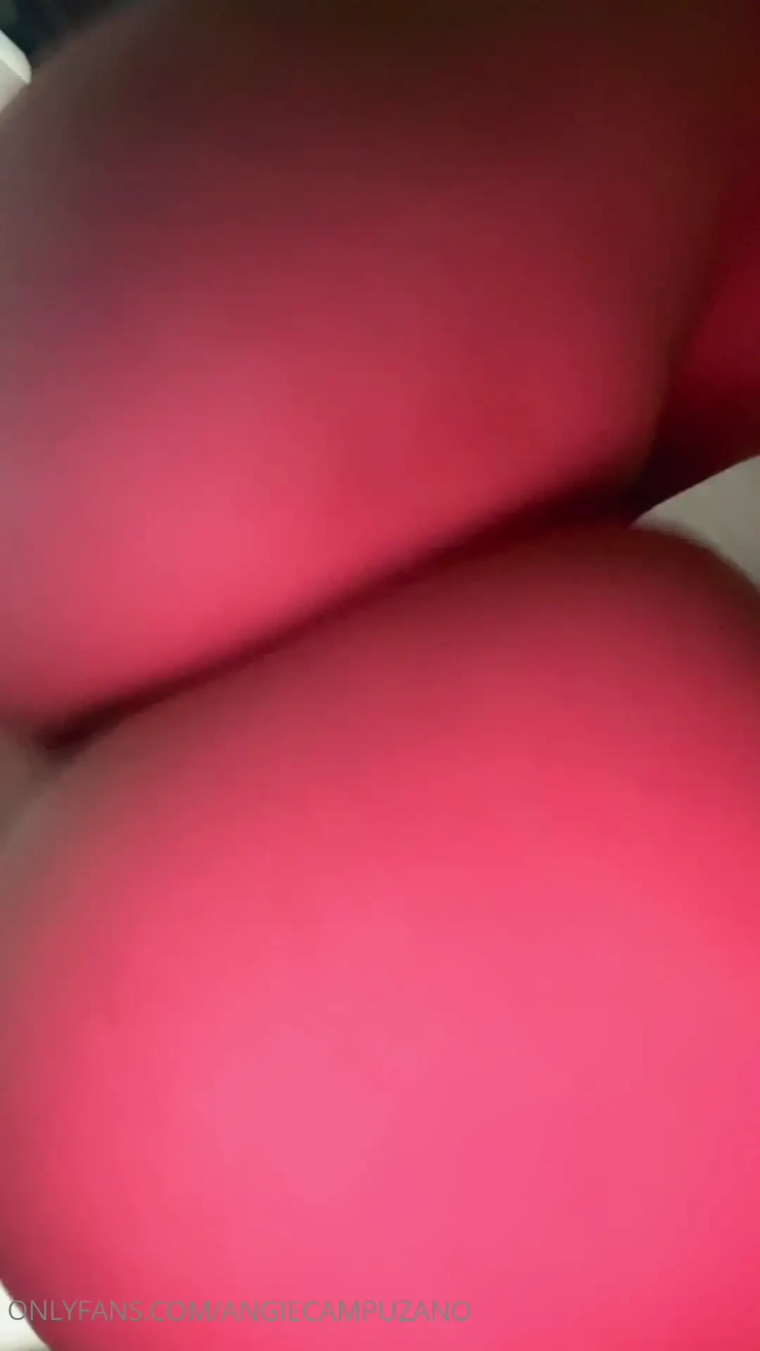 Mi amor agarra mi trasero jugueton my love grab my playful butt 