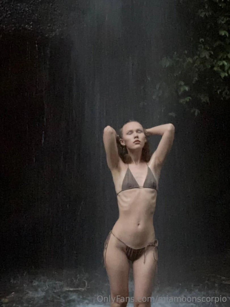 Some backstage shots part 1 