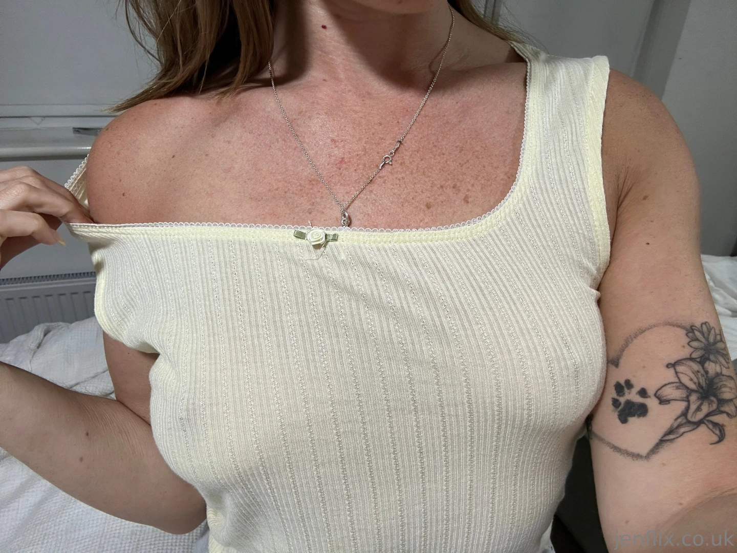 Guys theres 1200 of you here most my posts get 30 likes no one joins 