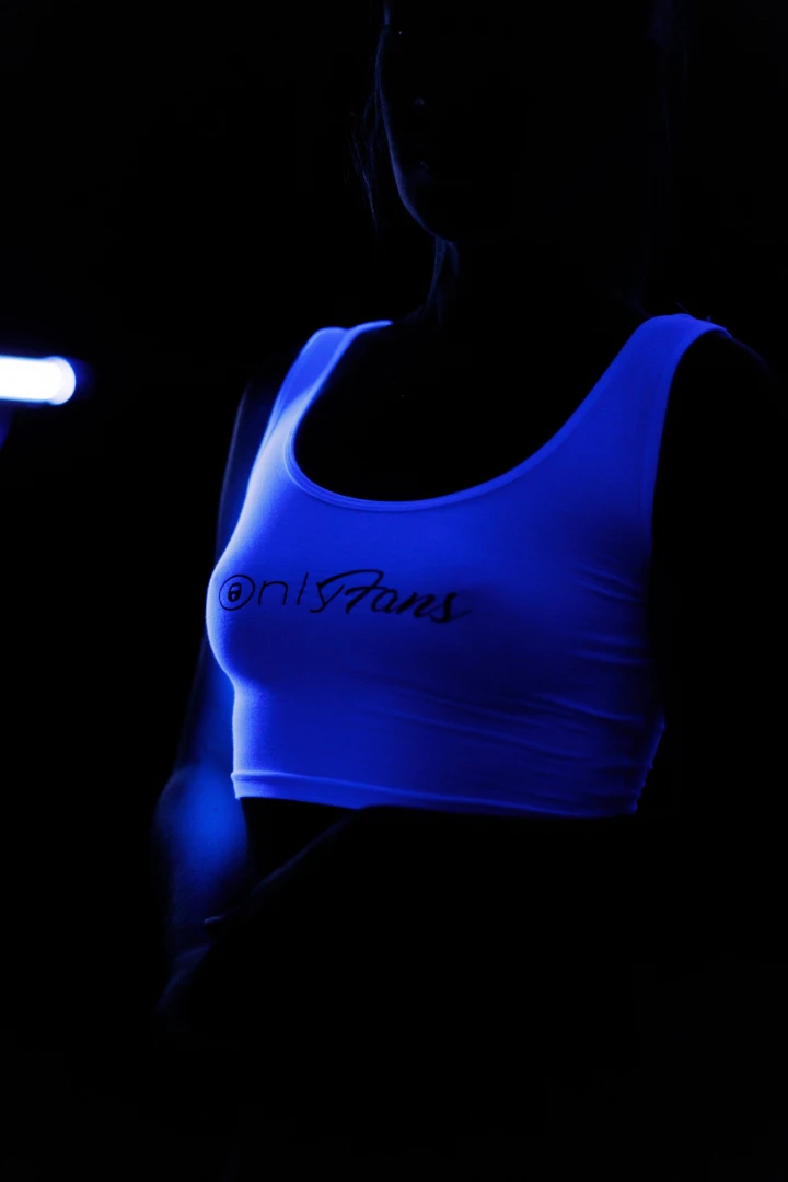 Right before i stripped off for the naked body paint set i took a few 