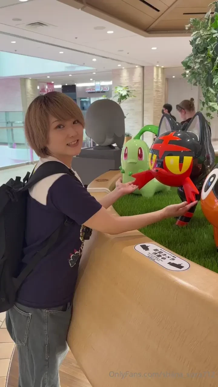 Love hello last week i went to the pok mon center went to karaoke 