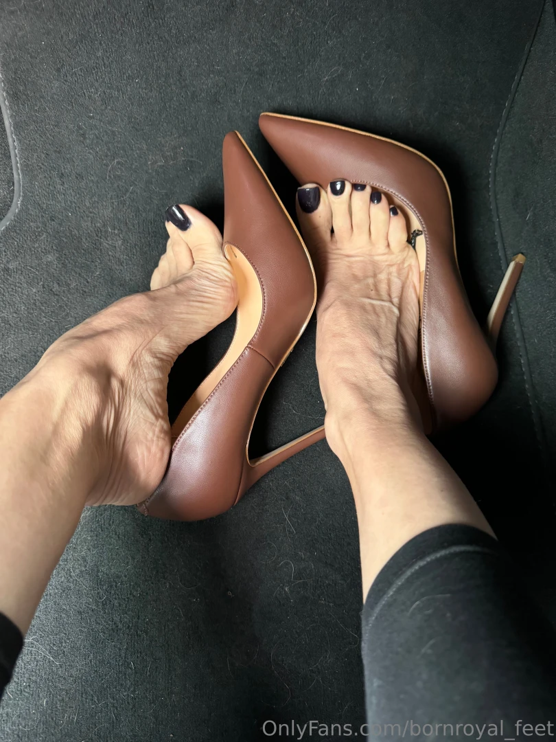 My sexy feet can make you cum multiple times part 5 