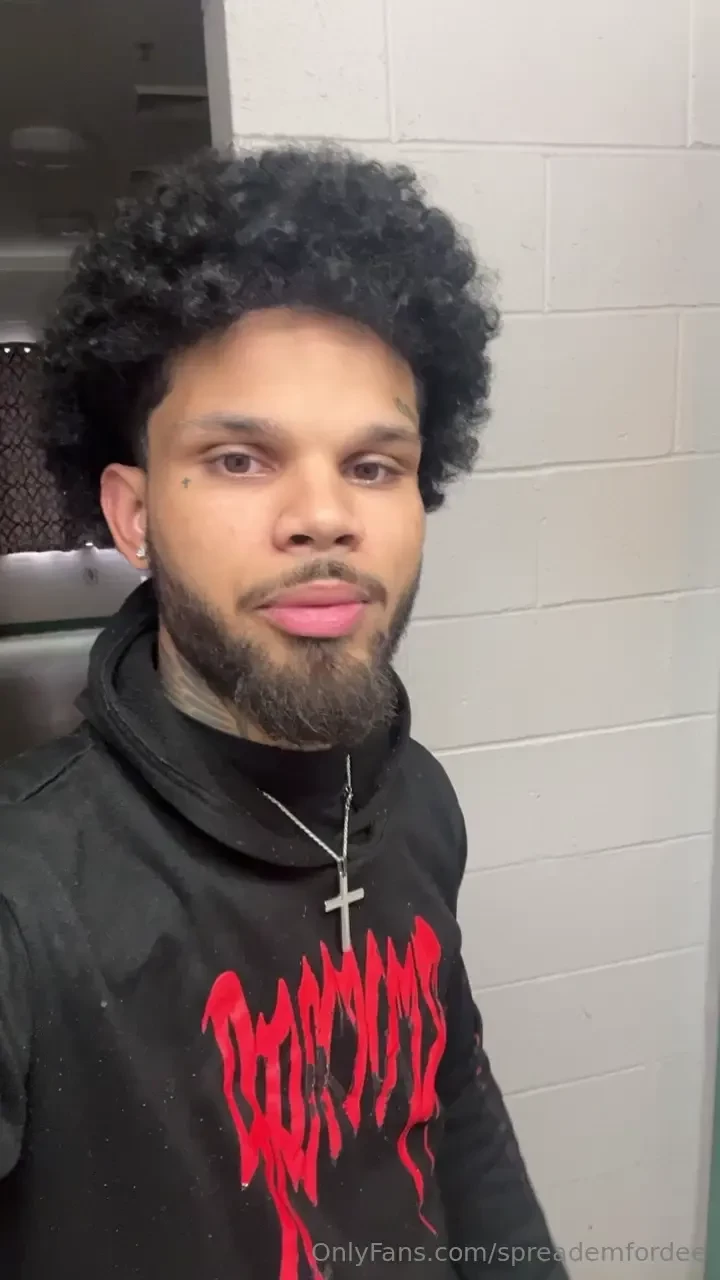 Anybody down to video chat 