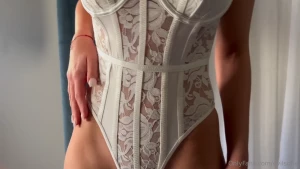 What would a cuckold wedding look like