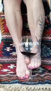 Vuoi bere dai miei piedini se mi mandi una mancia per te il video part 1